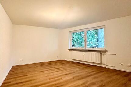 Wohnung Hamburg Wandsbek - 2 Zimmer, 49 m&sup2;, 1.300&euro; | Angebot:26328576