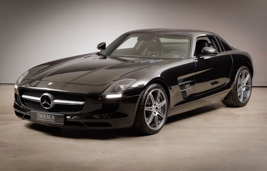 Mercedes-Benz SLS AMG 26.720 km 238.500 € Hamburg-Othmarschen 22763