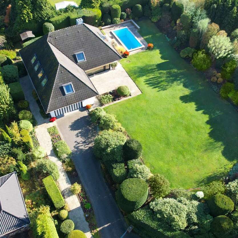 Haus zum Kaufen in Bendestorf 949.000 € 215 m²