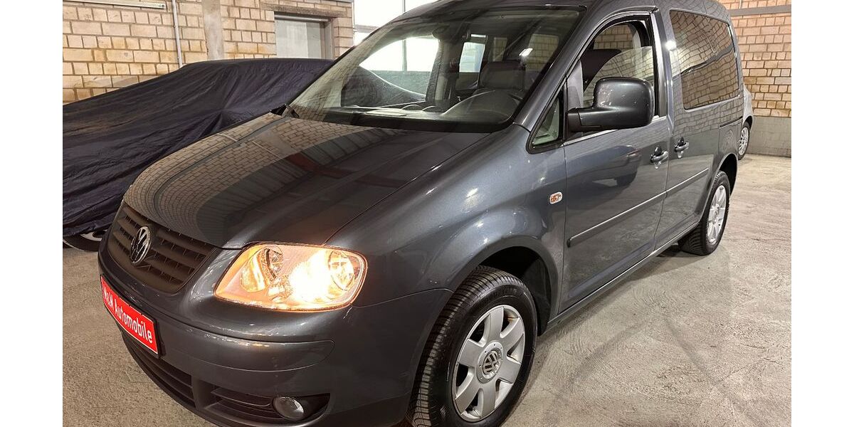 VW Caddy 117.100 km 6.990 &euro; Hamburg 21079