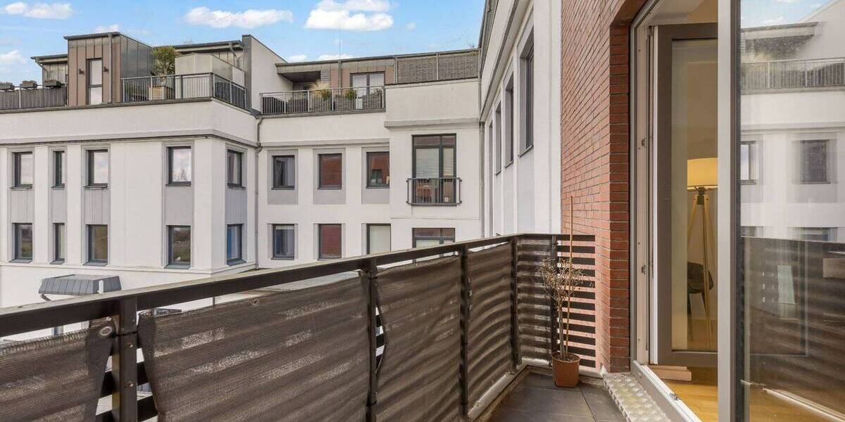 Etagenwohnung Hamburg Wandsbek - 2 Zimmer, 64 m&sup2;, 450.000&euro; | Angebot:26245402