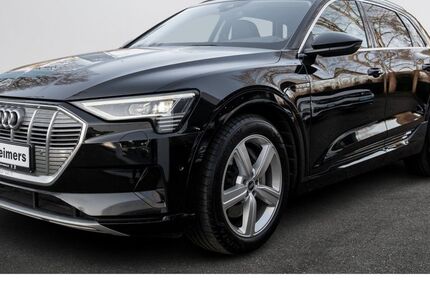 Audi e-tron 36.710 km 30.990 &euro; Hamburg 22457
