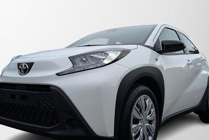 Toyota Aygo (X) 4.744 km 15.980 &euro; Winsen 21423