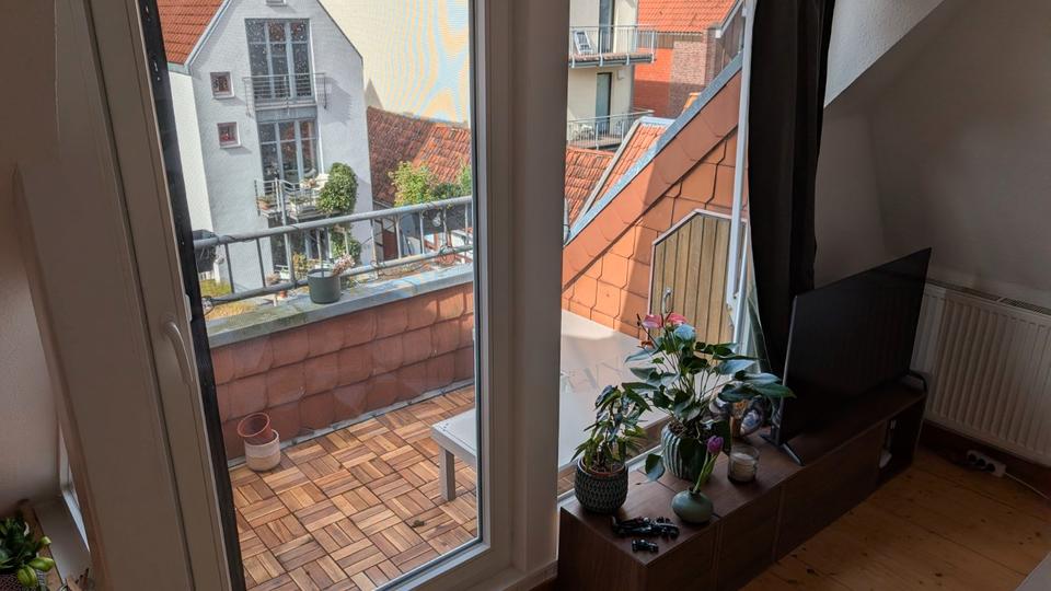 Dachgeschoßwohnung Buxtehude - 3 Zimmer, 68 m&sup2;, 320.000&euro; | Angebot:26133457