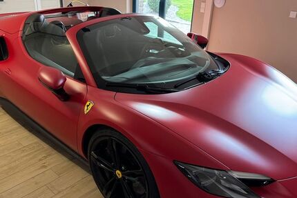 Ferrari 296 GTS 15.900 km 299.000 &euro; Ahrensburg bei Hamburg 22926