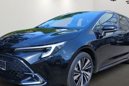 Toyota Corolla 1.601 km 35.980 &euro; Hamburg 22399