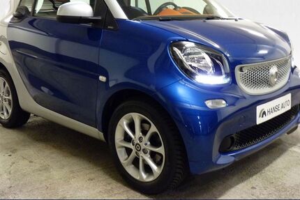 Smart ForTwo 29.543 km 8.800 &euro; Hamburg 20537