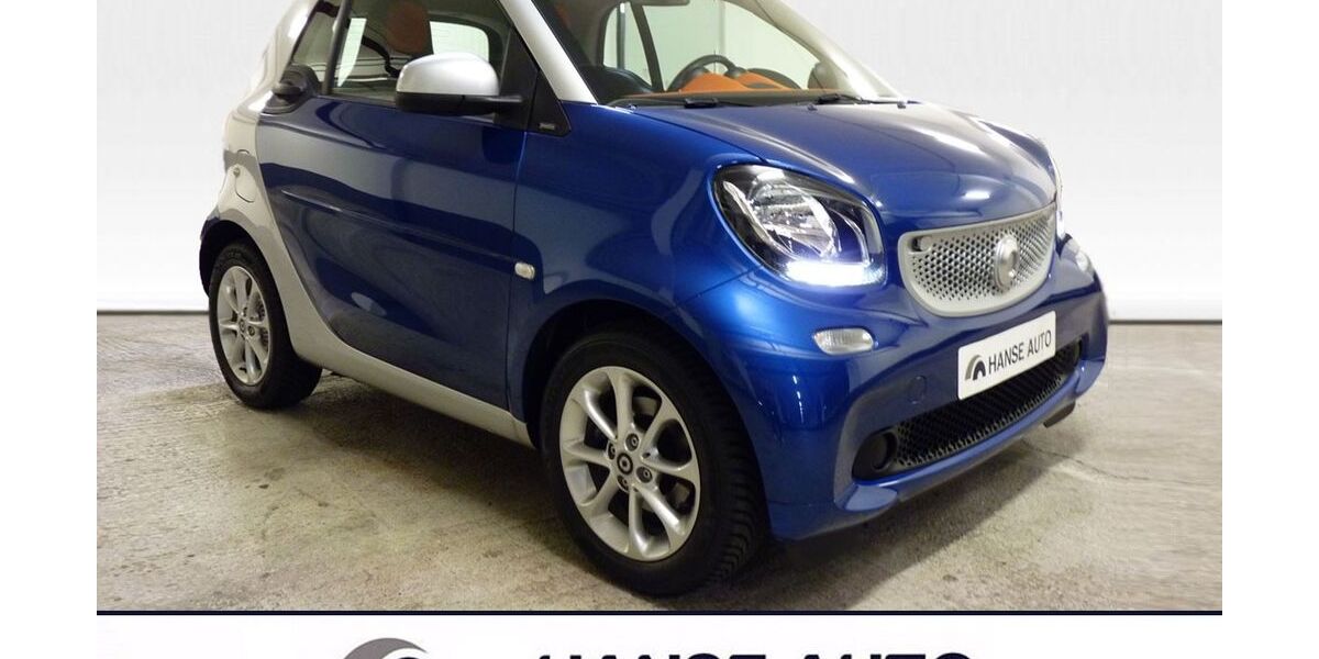 Smart ForTwo 29.543 km 8.800 &euro; Hamburg 20537