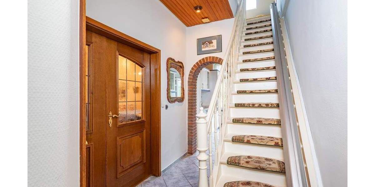 Einfamilienhaus Hamburg Bergedorf - 7 Zimmer, 170 m&sup2;, 695.000&euro; | Angebot:25313989