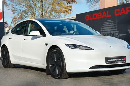 Tesla Model 3 19.400 km 36.885 € Hamburg 22453