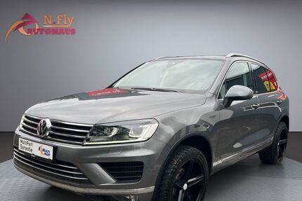 VW Touareg 141.697 km 24.950 &euro; Hamburg - 1 Min. vom Hamburg Airport 22415