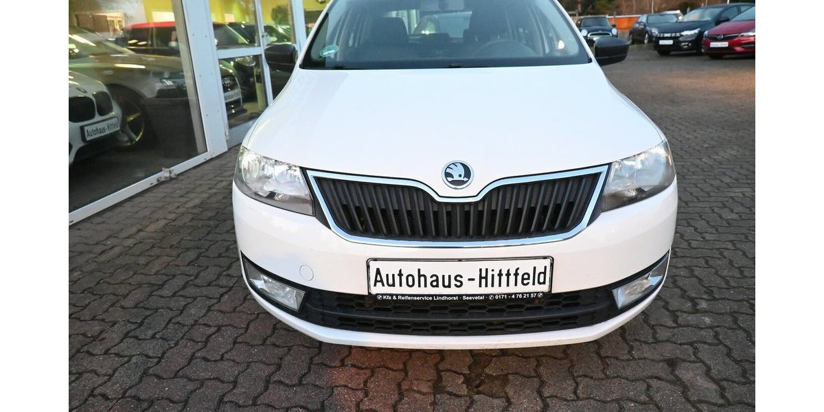 Skoda Rapid Spaceback 1.2 NAVI!!! Steuerkette neu!!! 175.000 km 6.660 &euro; Seevetal - Hittfeld 21218