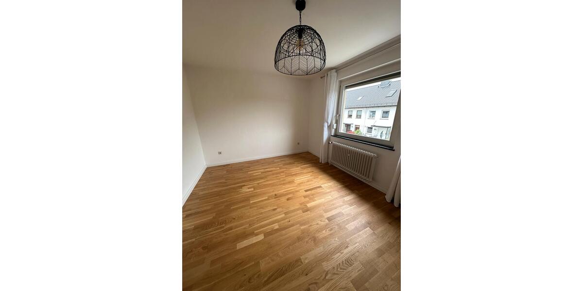 Reihenhaus Neu Wulmstorf - 5.5 Zimmer, 101 m&sup2;, 1.599&euro; | Angebot:26430897