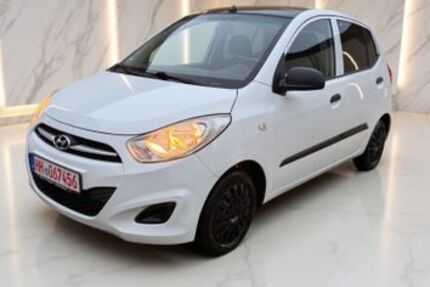 Hyundai i10 150.000 km 2.650 € Hamburg 22147