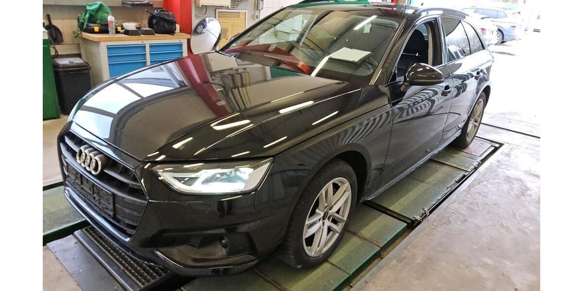 Audi A4 66.228 km 27.885 &euro; Uetersen bei Hamburg 25436