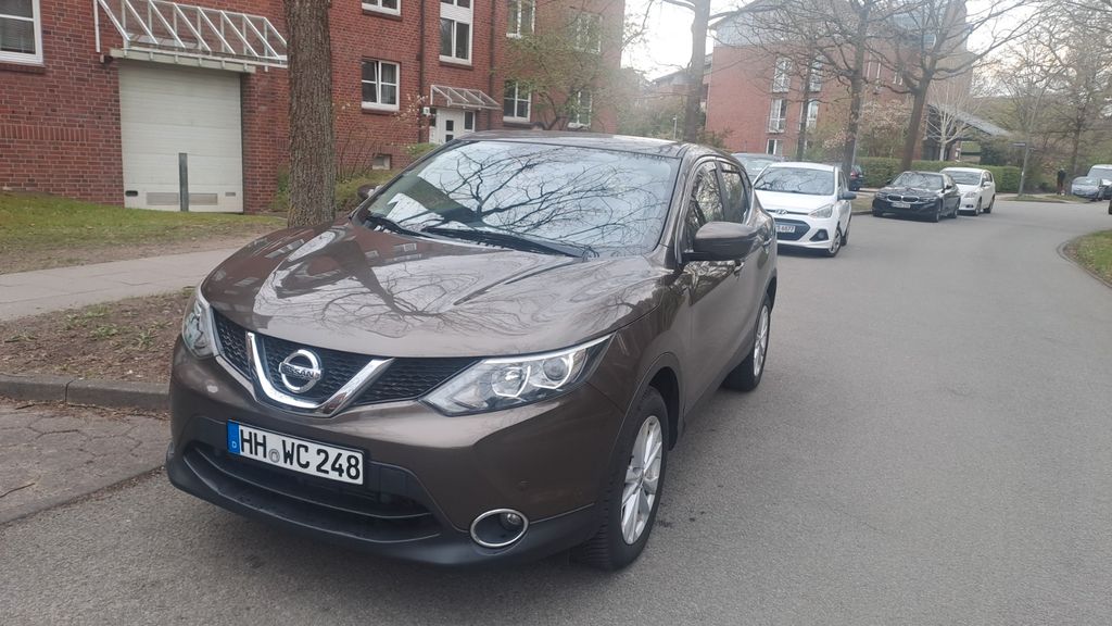 Nissan Qashqai 118.000 km 13.800 &euro; Hamburg 22457
