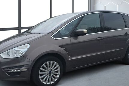 Ford S-Max 99.987 km 9.495 &euro; Pinneberg 25421