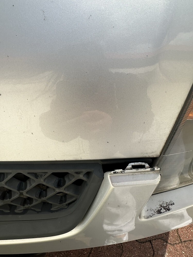 Ford Fiesta 89.592 km 2.500 € Hamburg 20038