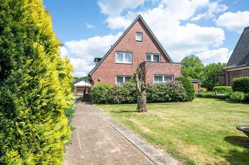 Haus zum Kaufen in Wentorf bei Hamburg 625.000 € 200 m² 9 zimmer