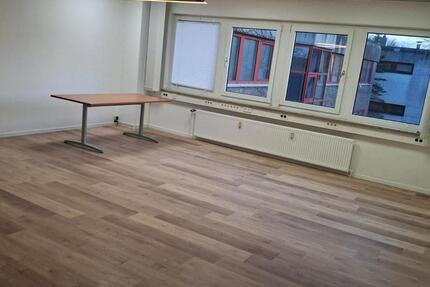 Moderne Bürofläche 65m² All Inclusive Miete Oststraße Norderstedt zimmer