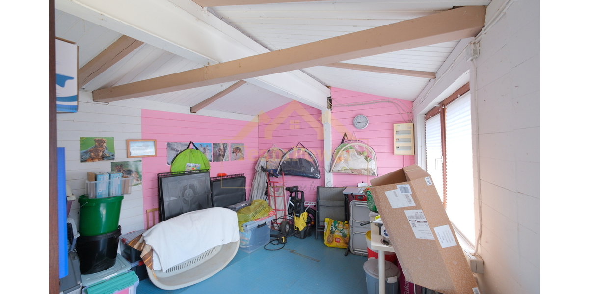 Ein Ort, unzählige Möglichkeiten: 298 m² für Wohnen, Arbeiten & Visionen - Bungalow Henstedt-Ulzburg Ulzburg | Angebot:26194801