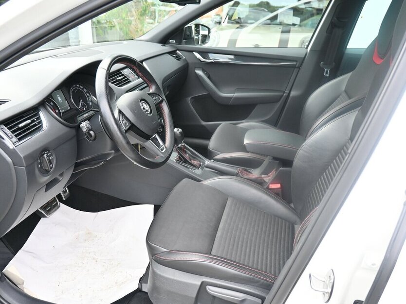 Skoda Octavia 2.0 TSI RS combi DSG Navi Leder Pano Alu 165.000 km 14.400 € Seevetal - Hittfeld 21218