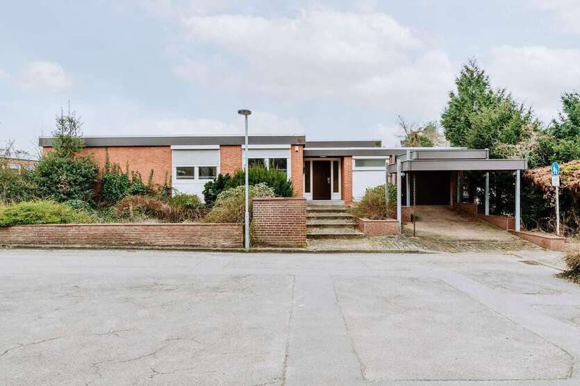 Haus zum Kaufen in Lüneburg 449.000 € 122.39 m²