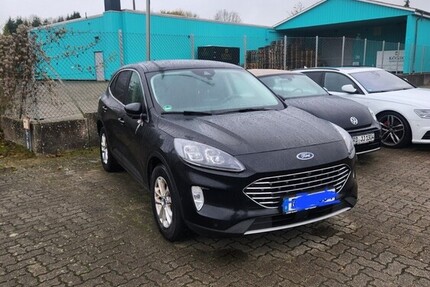 Ford Kuga 80.000 km 18.300 € Hamburg 20038