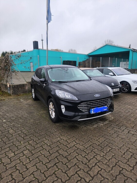Ford Kuga 80.000 km 18.300 € Hamburg 20038