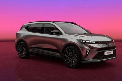 Renault Scenic E-TECH 4.990 km 54.990 € Hamburg 22763