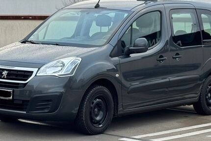 Peugeot Partner 109.900 km 9.490 &euro; Barsbüttel 22885