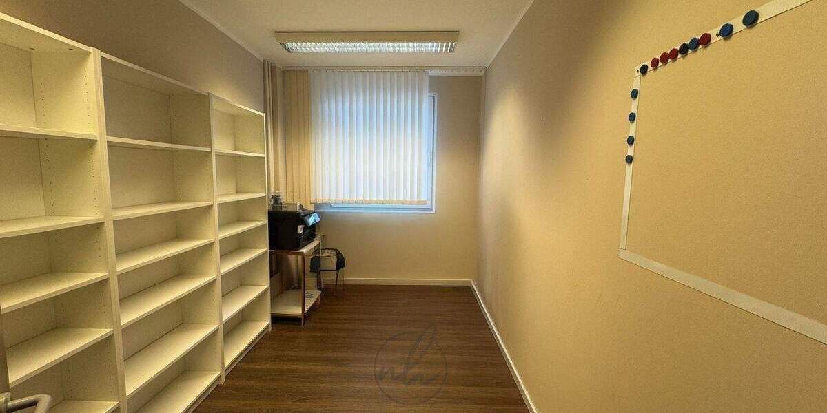 Gewerbeobjekt Barsbüttel - 3 Zimmer, 130 m&sup2;, 1.250&euro; | Angebot:26434408