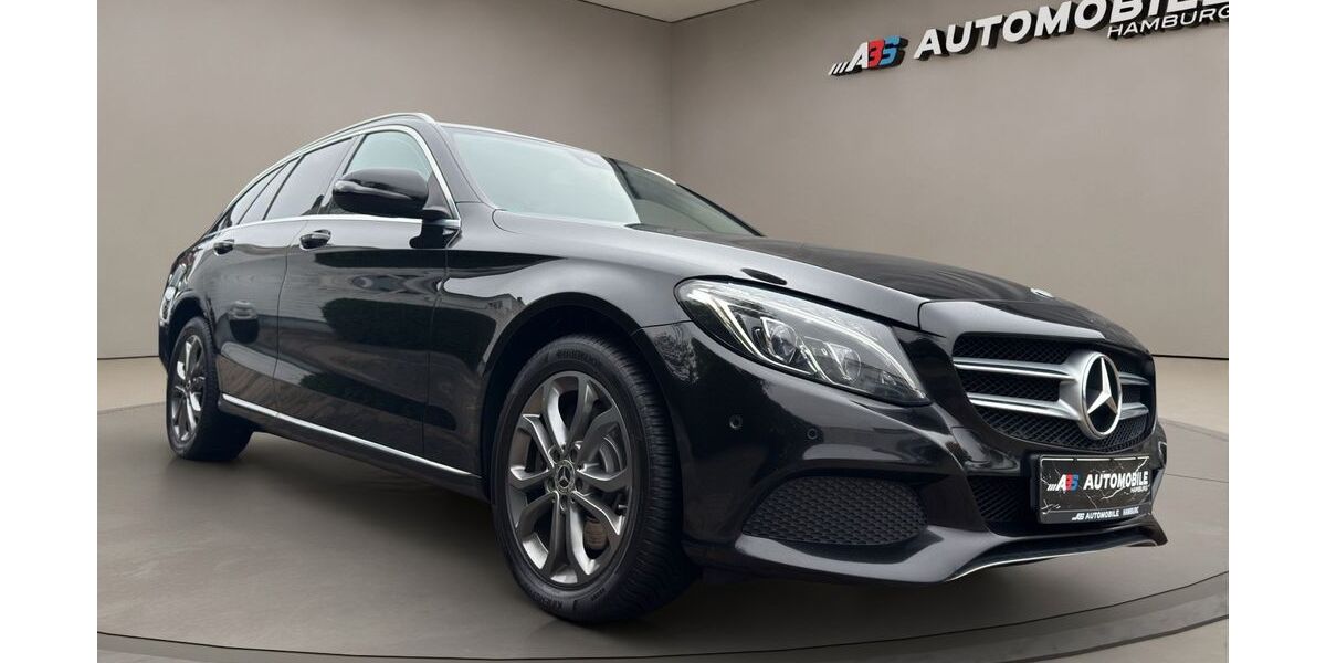 Mercedes-Benz C 250 165.700 km 17.450 &euro; Hamburg 22305