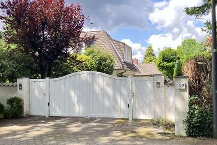 Haus Hamburg Wandsbek - 6 Zimmer, 140 m&sup2;, 735.000&euro; | Angebot:27160667
