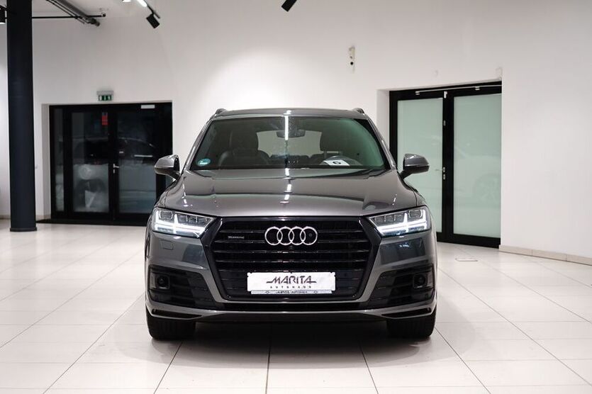 Q7