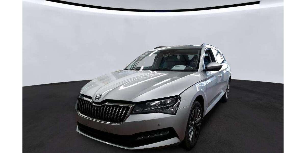 Skoda Superb 77.066 km 24.985 &euro; Uetersen bei Hamburg 25436