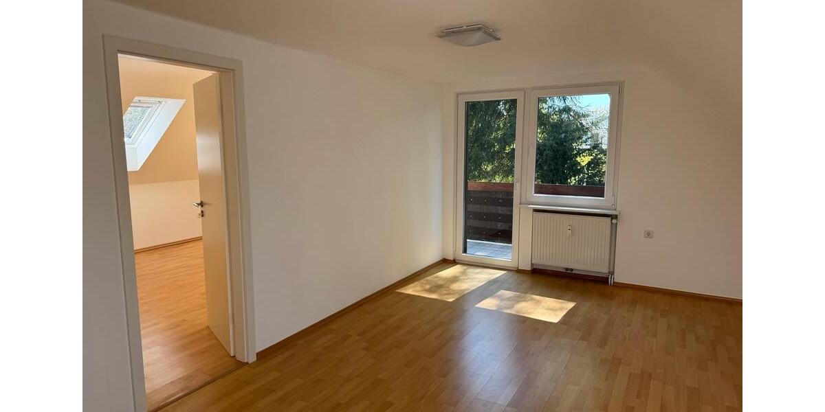 Dachgeschoßwohnung Hamburg Wandsbek - 2 Zimmer, 55 m&sup2;, 955&euro; | Angebot:26386181