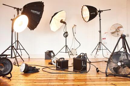 Lagerplatz für Fotografen, Filmer, Dj´s, Musiker im Fotostudio zimmer