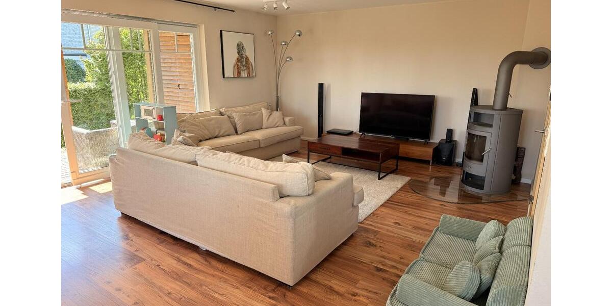 Doppelhaushälfte Buxtehude - 6 Zimmer, 164 m&sup2;, 2.300&euro; | Angebot:26269277