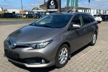 Toyota Auris 216.000 km 9.950 &euro; Winsen (Luhe) 21423