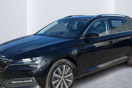 Skoda Superb 84.512 km 25.888 &euro; Hamburg 22303