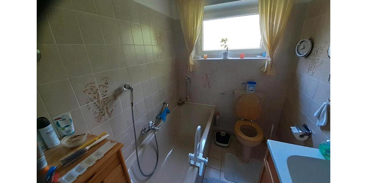 Hochparterre Hamburg Groß Borstel - 2 Zimmer, 60 m&sup2;, 312.000&euro; | Angebot:23844505