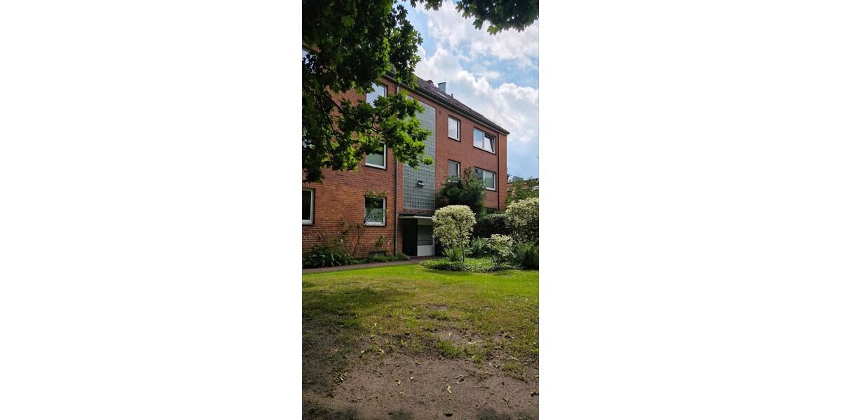 Hochparterre Hamburg Wandsbek - 2 Zimmer, 68 m&sup2;, 330.000&euro; | Angebot:27220360