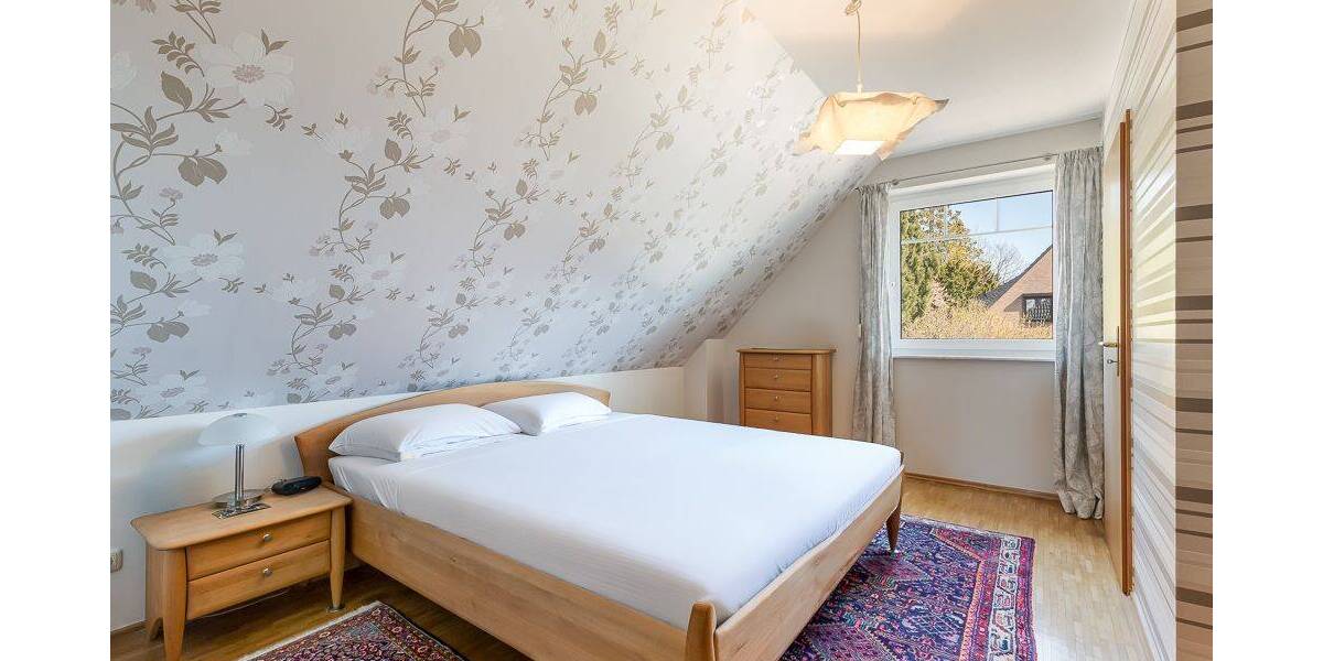 Einfamilienhaus Hamburg Schnelsen - 5 Zimmer, 131 m&sup2;, 850.000&euro; | Angebot:26291875