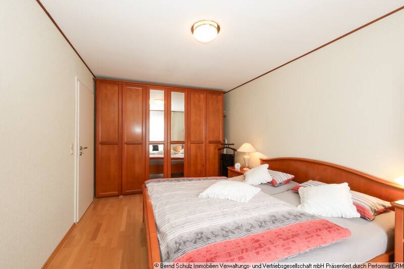 Reihenmittelhaus Hamburg Eidelstedt - 4 Zimmer, 130 m&sup2;, 539.000&euro; | Angebot:26715100