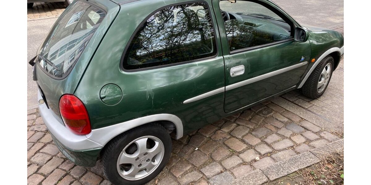 Opel Corsa 42.000 km 1.290 &euro; Hamburg 20148