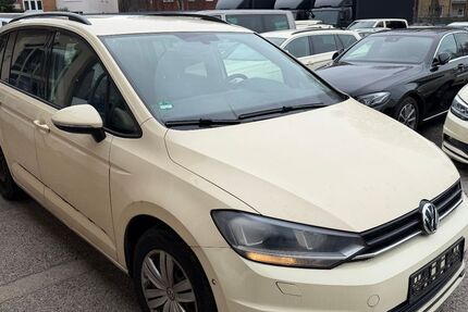 VW Touran 471.070 km 3.600 &euro; Hamburg 22047