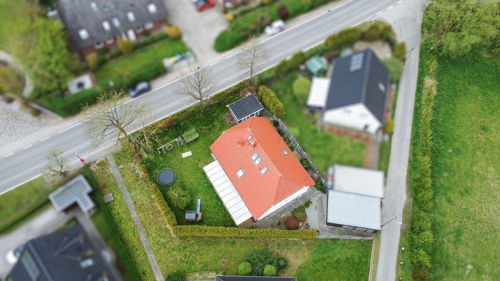 Modernes Einfamilienhaus mit Einliegerwohnung & Terrasse in ruhiger Lage von Neuengamme 6 zimmer