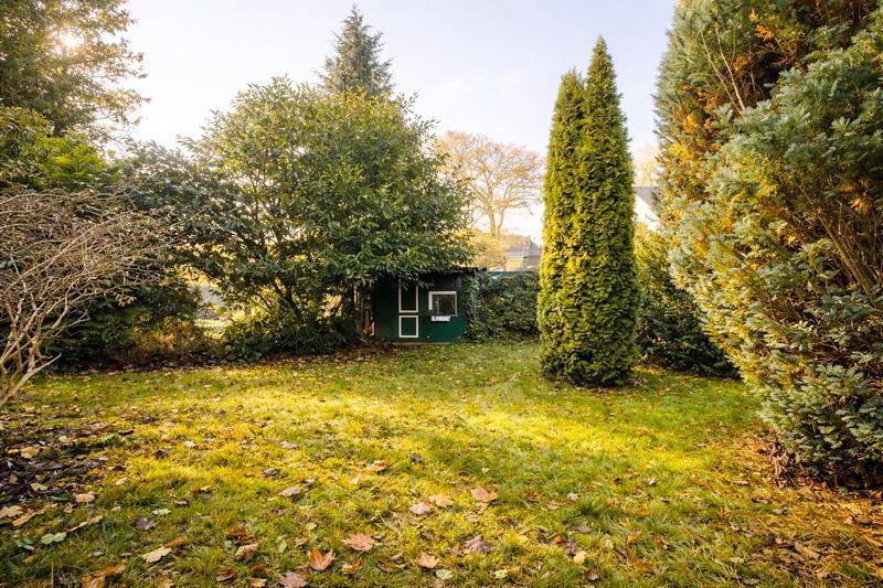 * Hier lässt es sich leben * Willkommen im Alstertal am Naturschutzgebiet Hainesch-Iland - Doppelhaushälfte Hamburg Sasel | Angebot:25893086