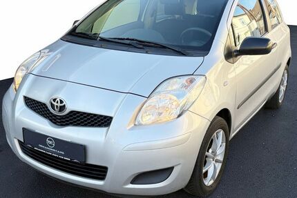 Toyota Yaris 188.000 km 2.990 &euro; Hamburg 22179